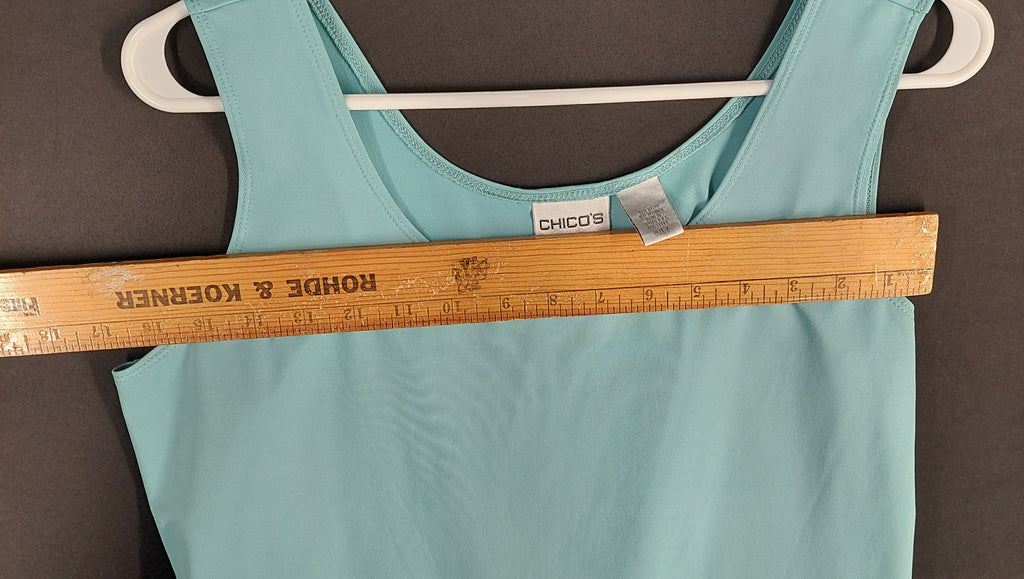 9-41 Chico's Small Turquoise Blue Sleeveless Scoop Neck Stretch Tank Top