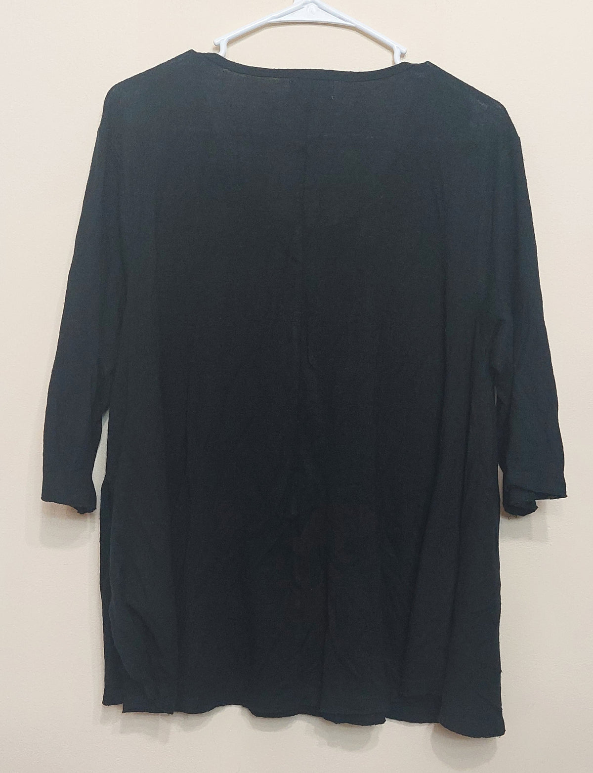 4 02 Umgee Black Scoop Neck Swing Top Three Quarter Sleeve Large