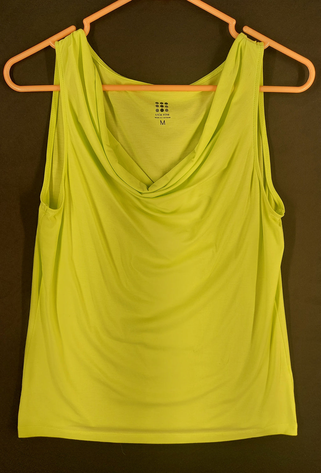 8-43 Title Nine Size M Lime Green Cowl Neck Sleeveless Tank Top Stretch