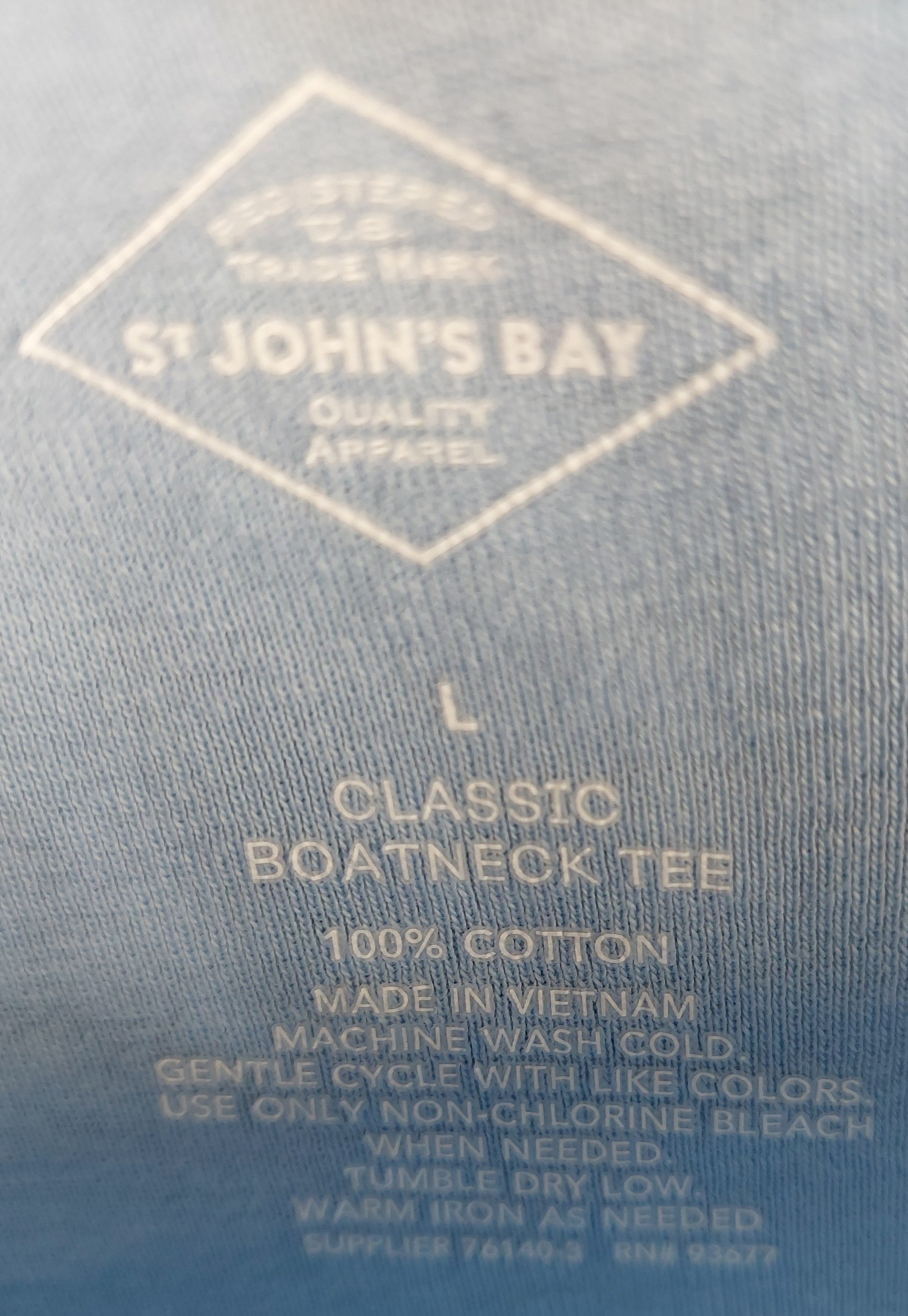 9-43 St. John’s Bay Size L Classic Boatneck Tee Light Blue 100% Cotton Top