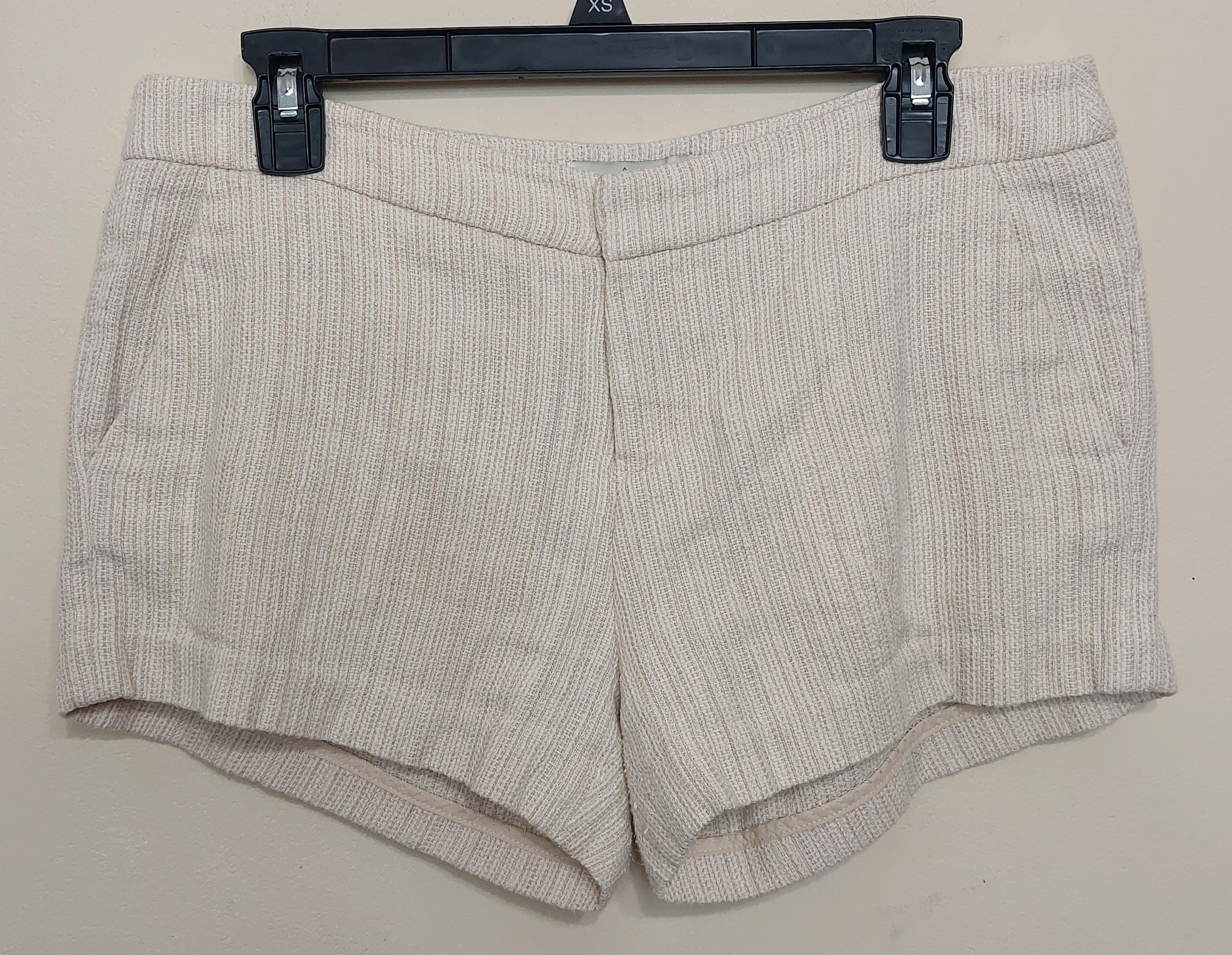 7 46 Joie Size 8 Cream Textured Tweed Dress Shorts