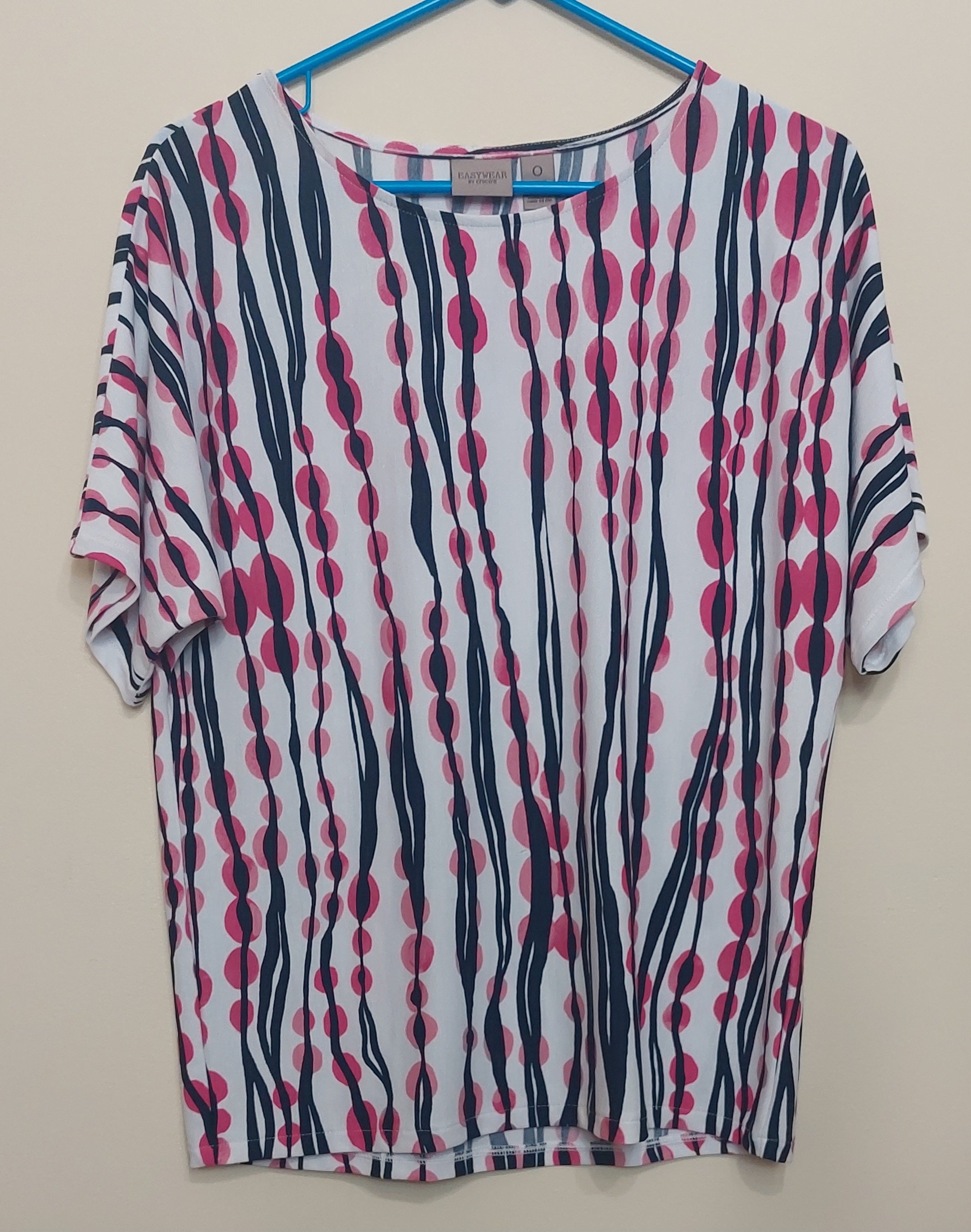 4 09 Easywear By Chicos Size 0 Pink Navy Abstract Dot Stripe Print Top Lightweight Stretch