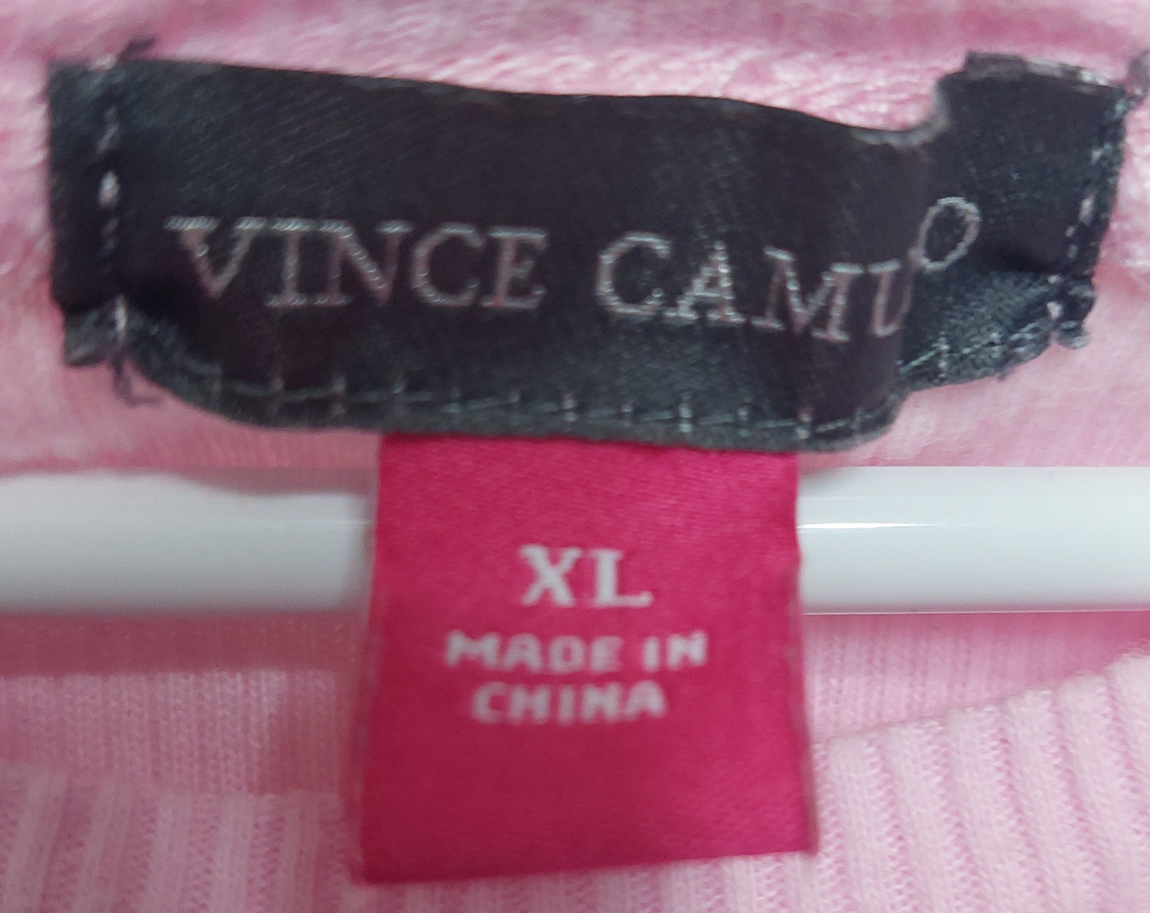 6 47 Vince Camuto XL Pink Ribbed Puff Sleeve Knit Top