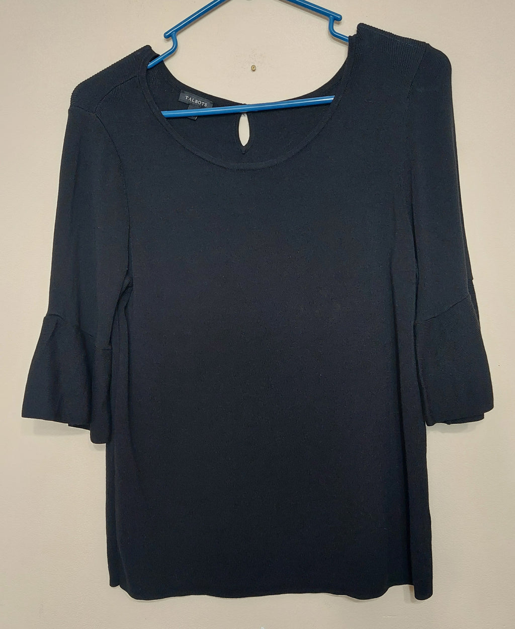 7 47 Talbots Size Large Black Bell Sleeve Knit Top