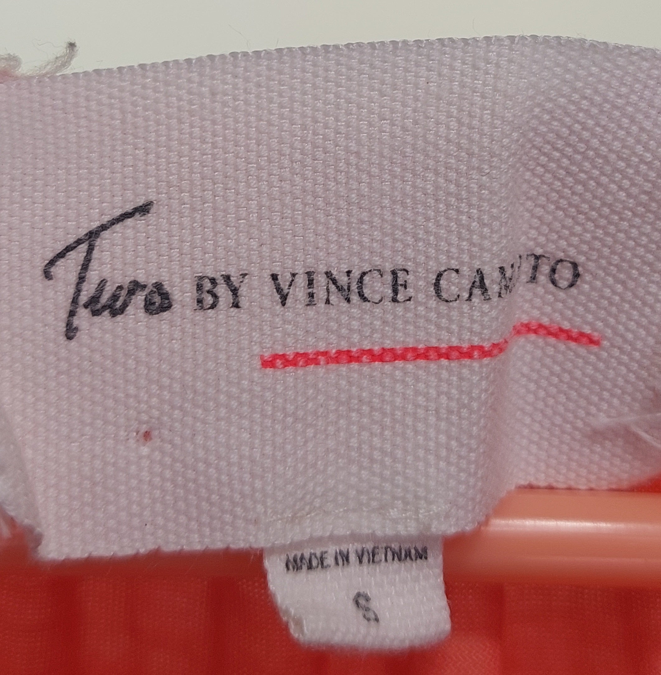 2 29 Too by Vince Camuto Top Coral Size S