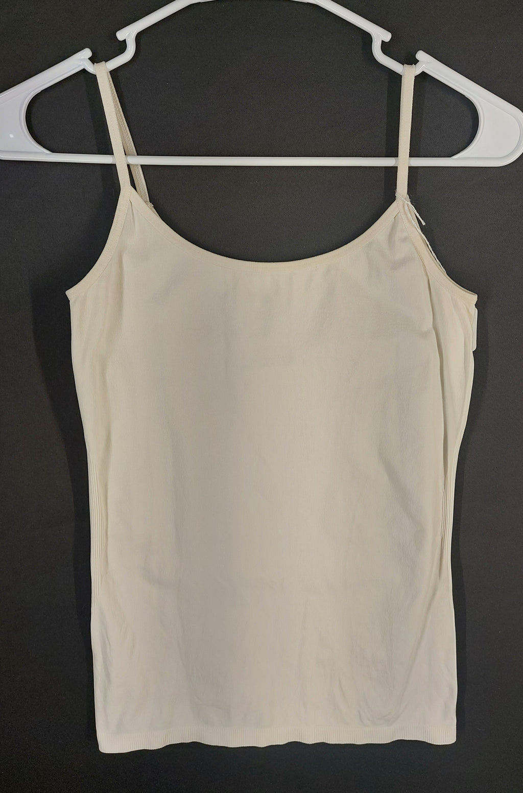 8-51 Worthington Size S/M White Seamless Camisole Tank Top Stretch Nylon Spandex