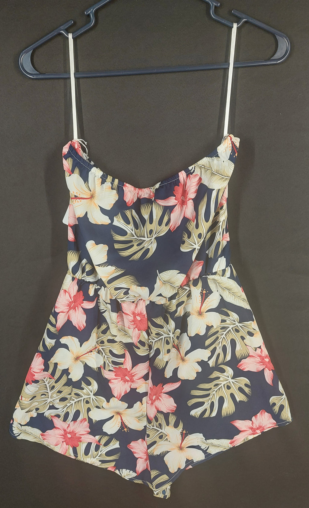 8-56 SHEIN Size XS Navy Tropical Floral Romper Cowl Neck Sleeveless Summer