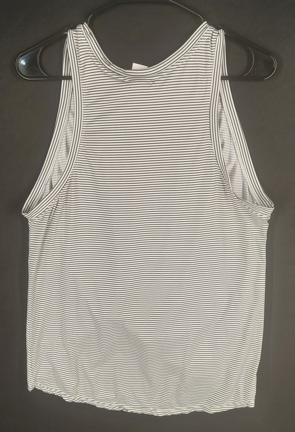 8-58 DYL Size S Black White Striped Twist Front Sleeveless Tank Top Made USA