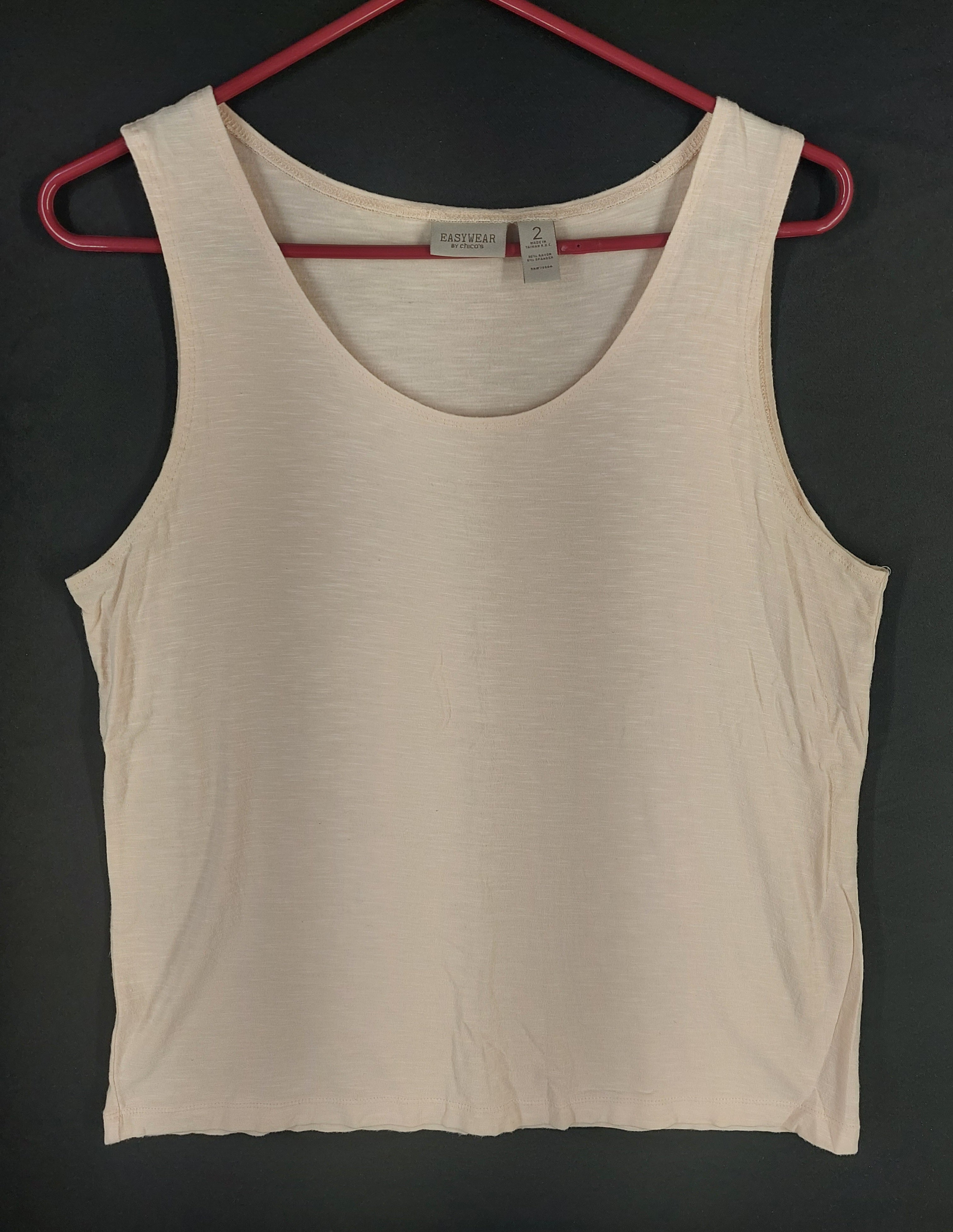 8-63 Chico's Easywear Size L Beige Sleeveless Tank Top Scoop Neck Stretch Casual