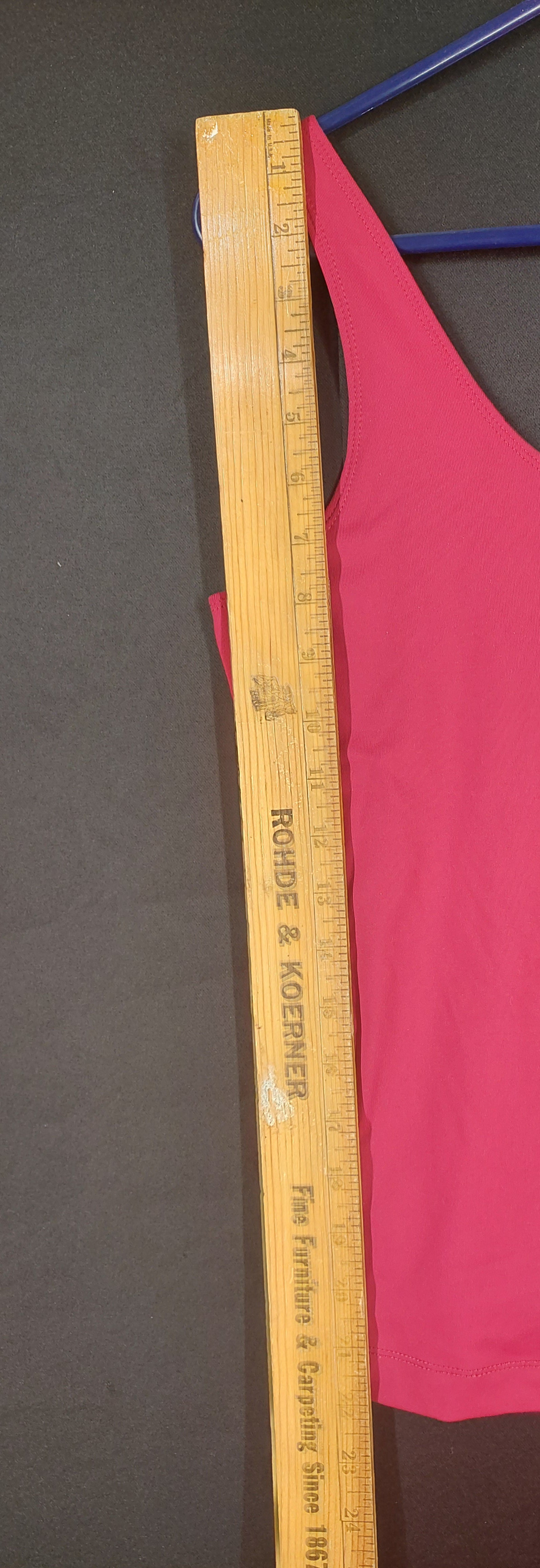 8-64 Chico’s Size S Pink Built-In Bra Adjustable Strap Tank Top Stretch