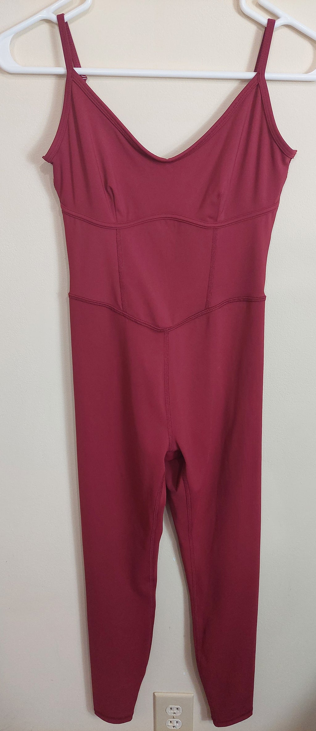 3 11 JoyLab XS Active Jumpsuit Berry Rose Spaghetti Strap One-Piece Workout Jumpsuit Yoga Fitness Athleisure